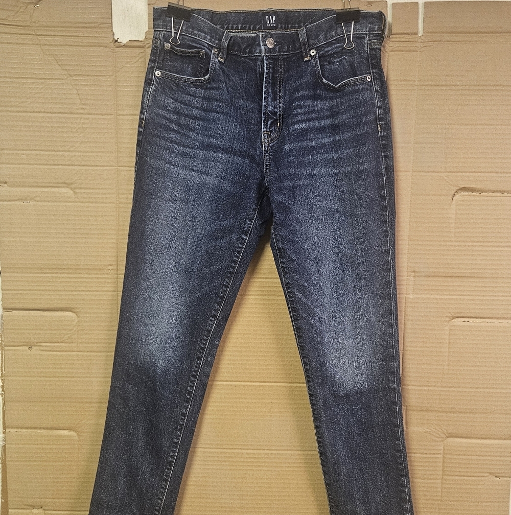GAP Men's Dark Blue Straight Jeans